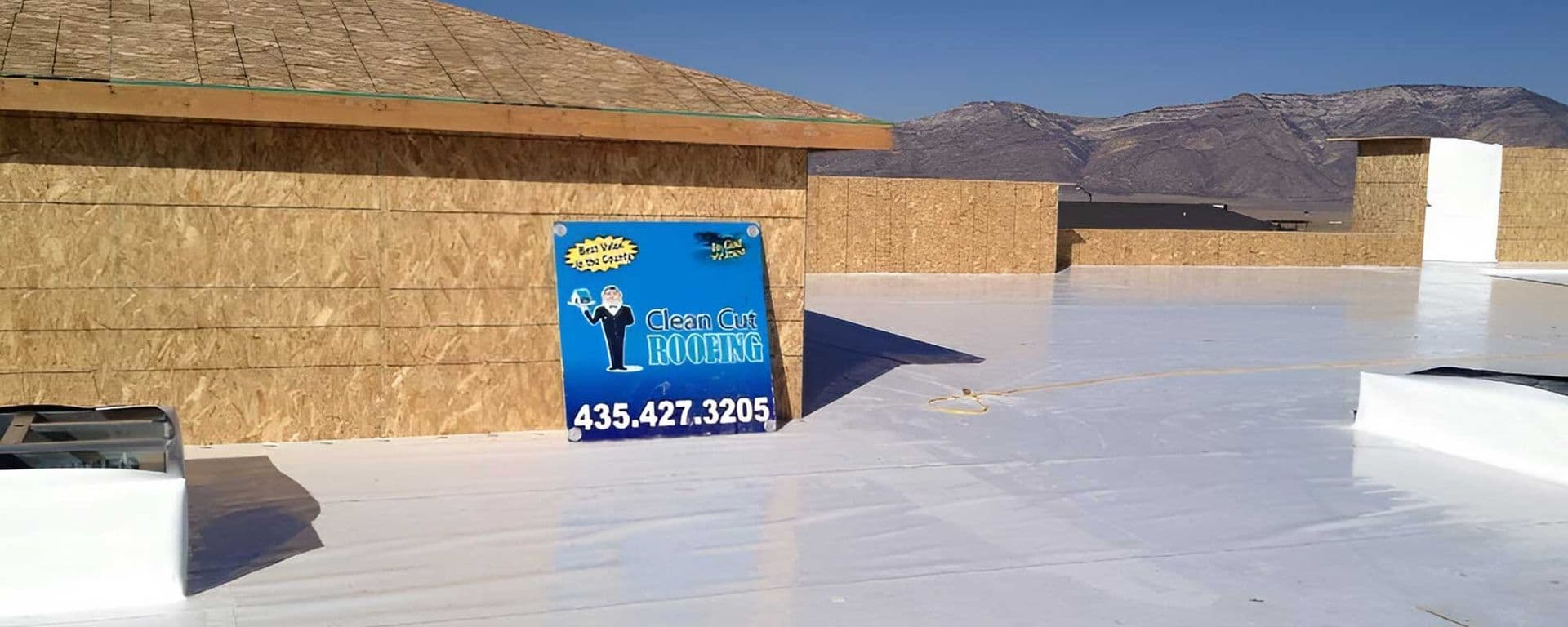 imgi_102_Clean-Cut-Roofing-Siding-About-hero.jpg